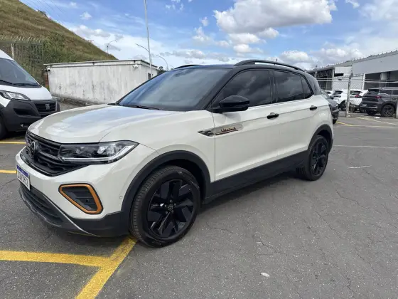 VOLKSWAGEN T-CROSS 1.4 250 TSI TOTAL FLEX EXTREME AUTOMÁTICO