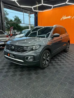 VOLKSWAGEN T-CROSS 1.4 250 TSI TOTAL FLEX HIGHLINE AUTOMÁTICO VOLKSWAGEN T-CROSS 1.4 250 TSI TOTAL FLEX HIGHLINE AUTOMÁTICO