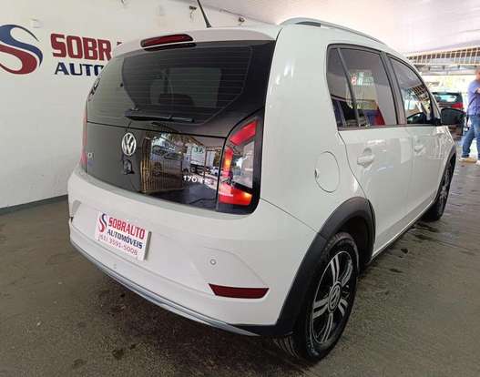 VOLKSWAGEN-UP-1.0 170 TSI TOTAL FLEX XTREME 4P MANUAL VOLKSWAGEN-UP-2021