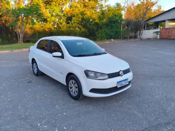 VOLKSWAGEN VOYAGE 1.6 MI TRENDLINE 8V FLEX 4P MANUAL