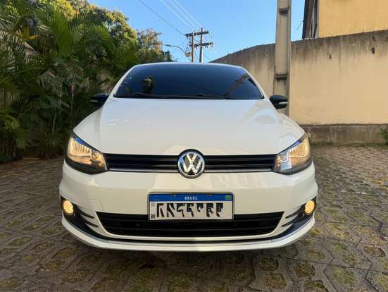 VOLKSWAGEN-FOX-2021