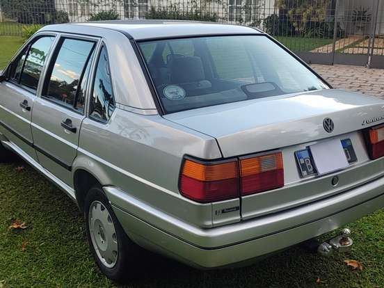 VOLKSWAGEN-SANTANA-1.8 CLI 8V GASOLINA 4P MANUAL VOLKSWAGEN-SANTANA-1995