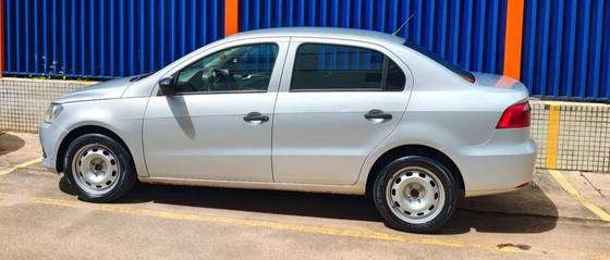 Imagem de VOLKSWAGEN VOYAGE 1.0 MI TRENDLINE 8V FLEX 4P MANUAL