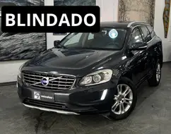 VOLVO XC60 2.0 T5 MOMENTUM GASOLINA 4P AUTOMÁTICO VOLVO XC60 2.0 T5 MOMENTUM GASOLINA 4P AUTOMÁTICO