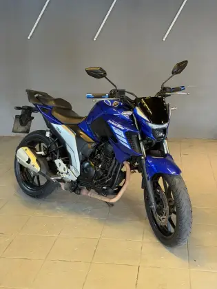 YAMAHA FZ25 FAZER ABS 
