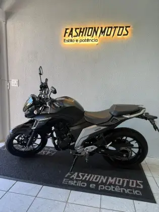 YAMAHA FZ25 FAZER ABS 