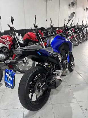 YAMAHA-FZ25 FAZER CONNECTED ABS-2025