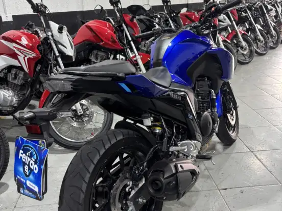 YAMAHA-FZ25 FAZER CONNECTED ABS YAMAHA-FZ25 FAZER CONNECTED ABS-2025