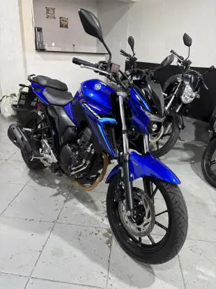 YAMAHA-FZ25 FAZER CONNECTED ABS-2025