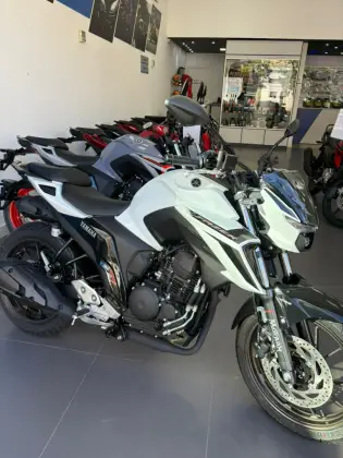 YAMAHA FZ25 FAZER CONNECTED ABS 