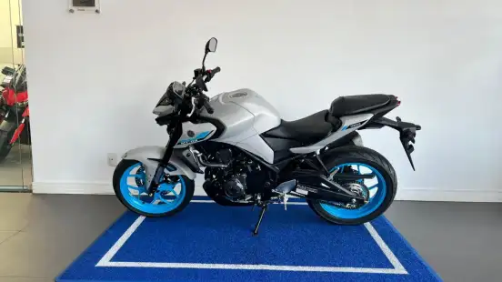 YAMAHA-MT-03 CONNECTED ABS YAMAHA-MT-03 CONNECTED ABS-2025