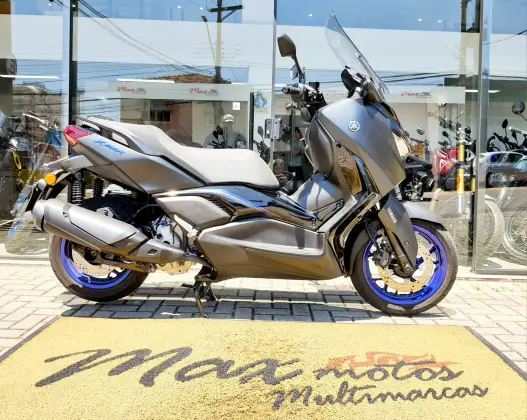 YAMAHA XMAX 300 CONNECTED ABS YAMAHA XMAX 300 CONNECTED ABS