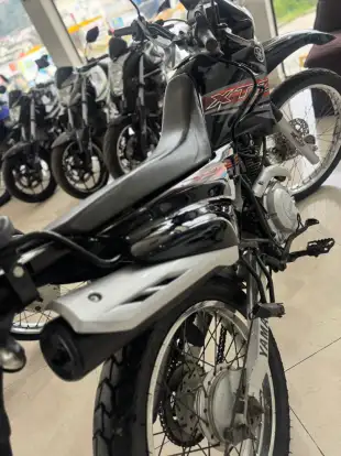 YAMAHA-XTZ 125 E-2016