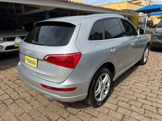 AUDI-Q5-2.0 TFSI AMBIENTE 16V 211CV GASOLINA 4P AUTOMÁTICO AUDI-Q5-2010