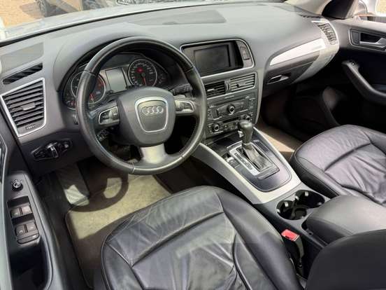 AUDI-Q5-2.0 TFSI AMBIENTE 16V 211CV GASOLINA 4P AUTOMÁTICO AUDI-Q5-2010