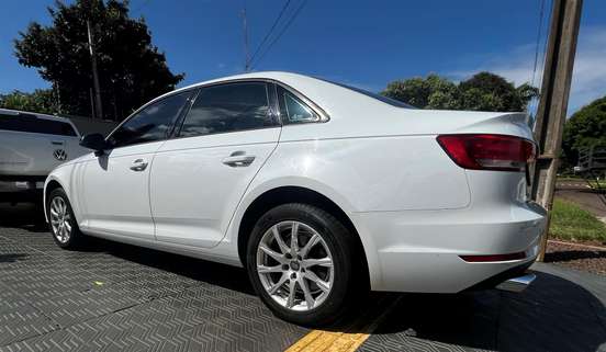 AUDI-A4-2.0 TFSI ATTRACTION GASOLINA 4P S TRONIC AUDI-A4-2017