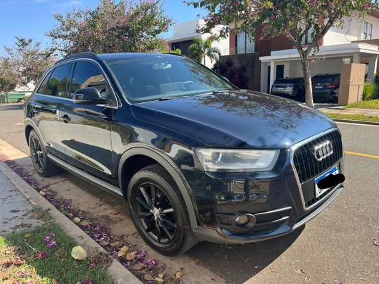 AUDI-Q3-2014