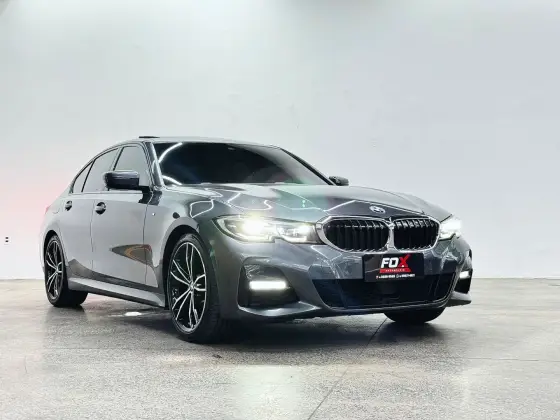 BMW 320i 2.0 16V TURBO GASOLINA M SPORT AUTOMÁTICO