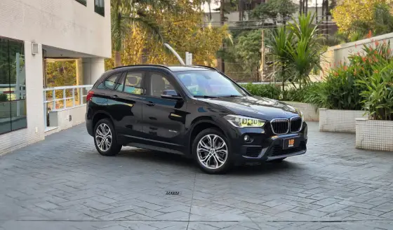 BMW X1 2.0 16V TURBO ACTIVEFLEX SDRIVE20I 4P AUTOMÁTICO BMW X1 2.0 16V TURBO ACTIVEFLEX SDRIVE20I 4P AUTOMÁTICO