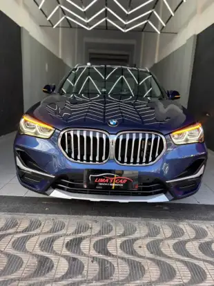 BMW-X1-2021