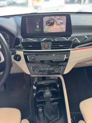 BMW-X1-2021