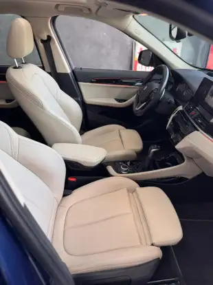 BMW-X1-2021