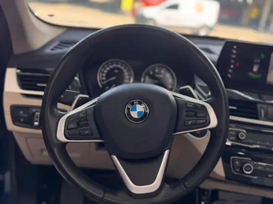 BMW-X1-2.0 16V TURBO ACTIVEFLEX SDRIVE20I X-LINE 4P AUTOMÁTICO BMW-X1-2021