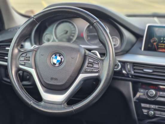BMW-X5-2016
