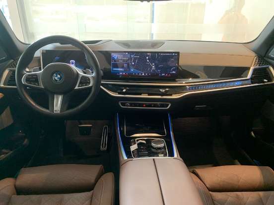 BMW-X5-2025