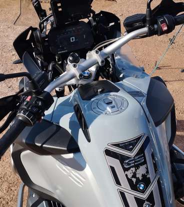 BMW-R 1250 GS ADVENTURE PREMIUM + EXCLUSIVE-2020
