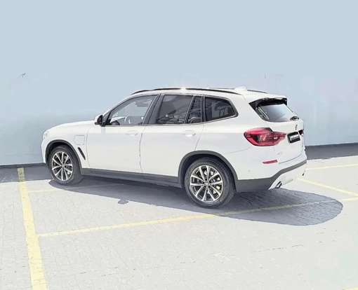 BMW-X3-2021
