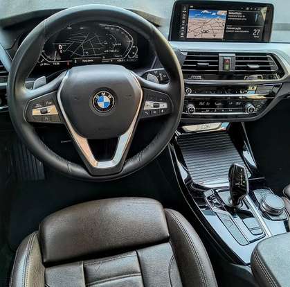 BMW-X3-2021