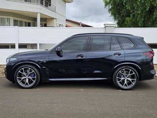 BMW-X5-3.0 I6 TURBO HÍBRIDO XDRIVE50E M SPORT AUTOMÁTICO BMW-X5-2025