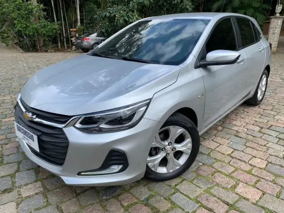 CHEVROLET ONIX 1.0 TURBO FLEX PREMIER AUTOMÁTICO