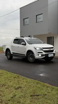 CHEVROLET S10 2.8 HIGH COUNTRY 4X4 CD 16V TURBO DIESEL 4P AUTOMÁTICO