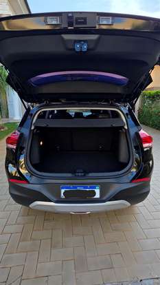 CHEVROLET-TRACKER-2020