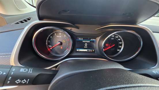 CHEVROLET-TRACKER-2020