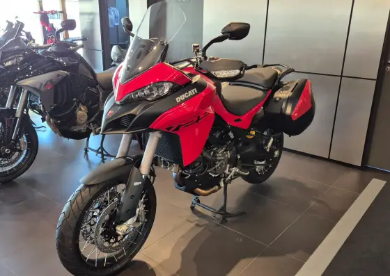 DUCATI MULTISTRADA V2 S DUCATI MULTISTRADA V2 S