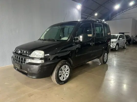 FIAT DOBLÒ 1.8 MPI ELX 8V FLEX 4P MANUAL FIAT DOBLÒ 1.8 MPI ELX 8V FLEX 4P MANUAL