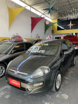 FIAT PUNTO 1.4 ATTRACTIVE 8V FLEX 4P MANUAL FIAT PUNTO 1.4 ATTRACTIVE 8V FLEX 4P MANUAL