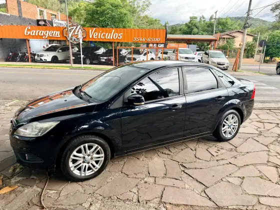 FORD FOCUS 1.6 GLX 8V FLEX 4P MANUAL