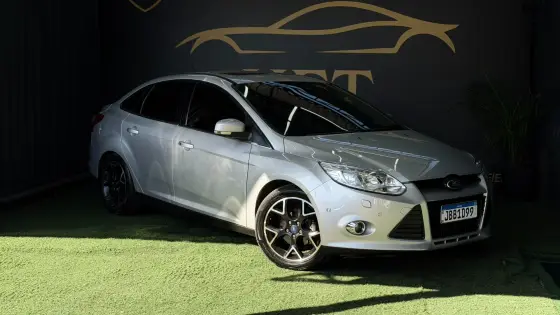 FORD FOCUS 2.0 TITANIUM PLUS SEDAN 16V FLEX 4P POWERSHIFT FORD FOCUS 2.0 TITANIUM PLUS SEDAN 16V FLEX 4P POWERSHIFT