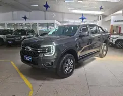 FORD RANGER 3.0 V6 TURBO DIESEL CD XLT 4X4 AUTOMÁTICO FORD RANGER 3.0 V6 TURBO DIESEL CD XLT 4X4 AUTOMÁTICO
