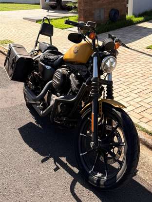 HARLEY-DAVIDSON-SPORTSTER IRON 883-2019