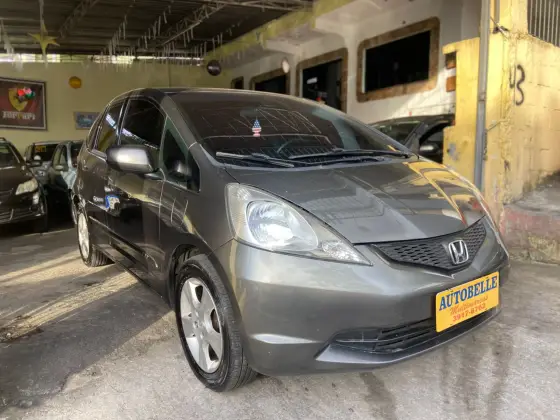 HONDA FIT 1.4 LX 16V FLEX 4P MANUAL HONDA FIT 1.4 LX 16V FLEX 4P MANUAL