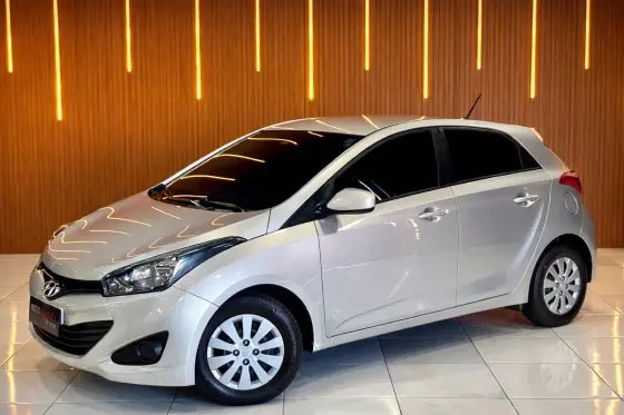 HYUNDAI HB20 1.6 COMFORT PLUS 16V FLEX 4P MANUAL HYUNDAI HB20 1.6 COMFORT PLUS 16V FLEX 4P MANUAL