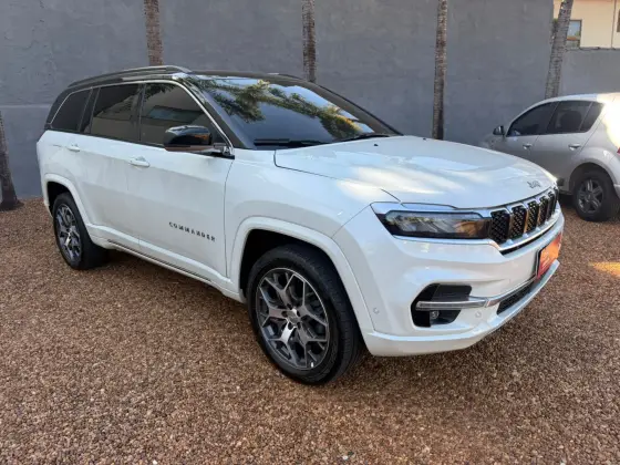 JEEP COMMANDER 2.0 TD380 TURBO DIESEL OVERLAND AT9