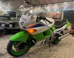 KAWASAKI NINJA ZX-6R KAWASAKI NINJA ZX-6R