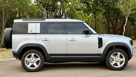 LAND ROVER-DEFENDER-2021