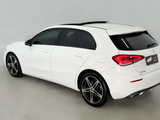 MERCEDES-BENZ-A 250-2020